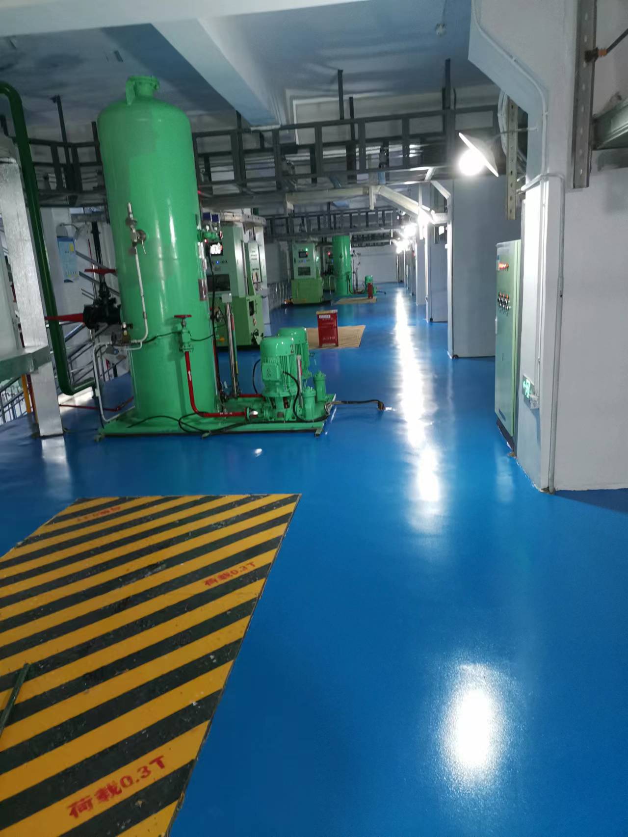 环氧地坪,工业地面的坚实后盾