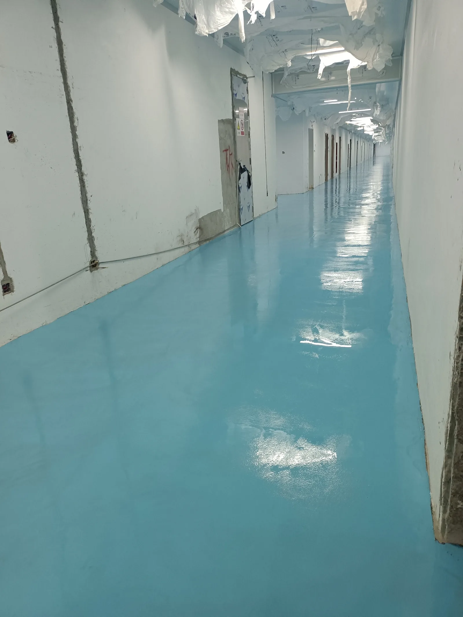 化工车间地坪防腐选什么材料?这篇讲透了